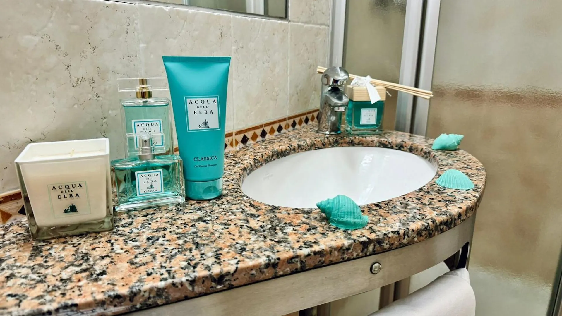 ***  Hotel Fontalleccio Procchio  Ιταλία