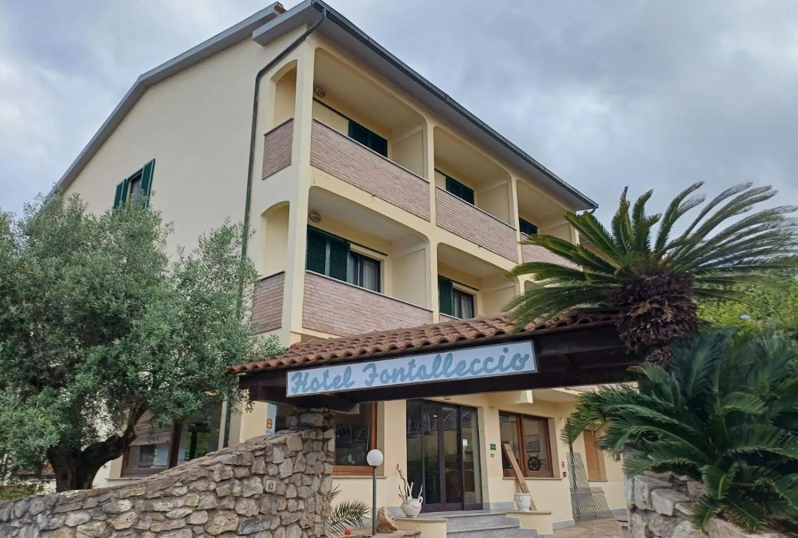 Hotel Fontalleccio Procchio   Procchio (Isola d'Elba)